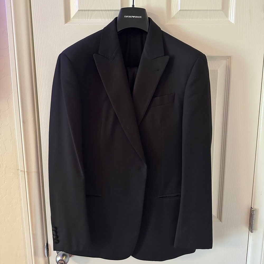 Men’s emporio Armani tuxedo